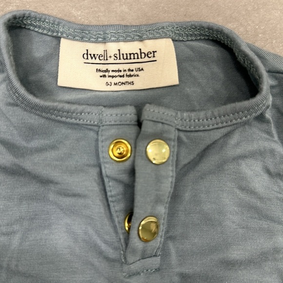 Worn once! Dwell and Slumber baby gown - Picture 7 of 11